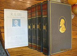 Cover of 'R. E. Lee' by Douglas Southall Freeman