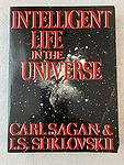 Cover of 'Intelligent Life in the Universe' by Carl Sagan